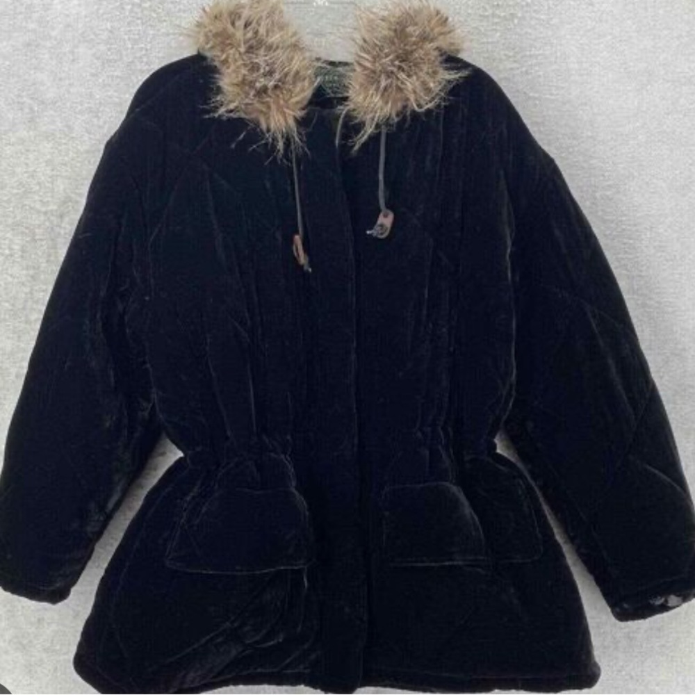 Ralph Lauren soft black velvet/velour quilted lining fur trimmed soft parka